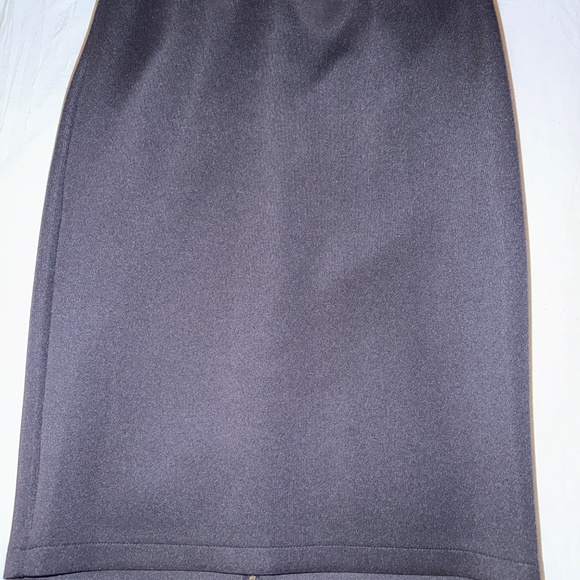 4 skirts - Picture 6 of 7